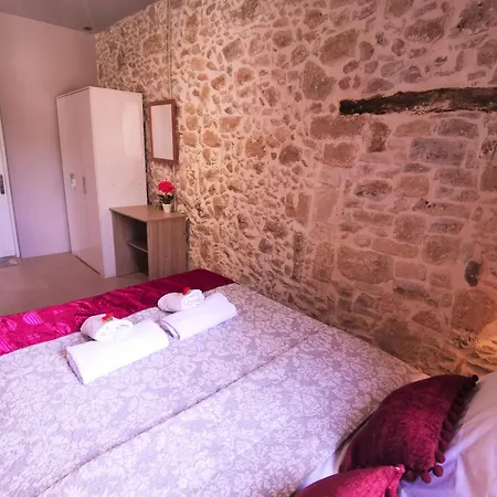 Cozy Stonehouse In κissamos Villa *